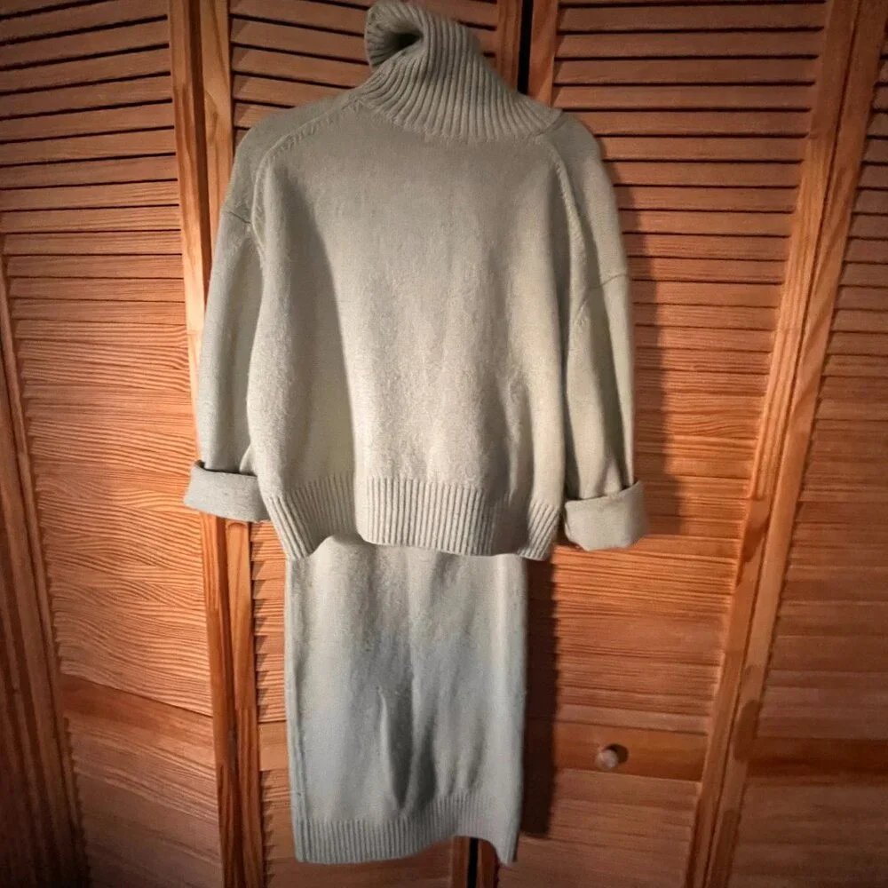 H&M Knit Matching Set - Picture 2 of 16
